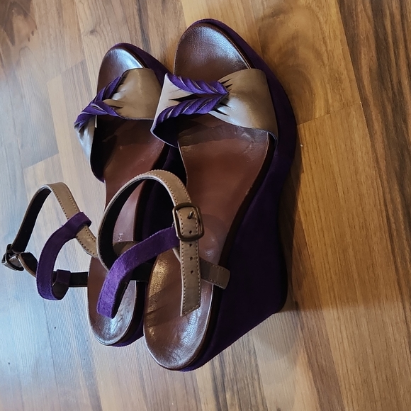 AUDLEY suede wedges - Picture 8 of 15